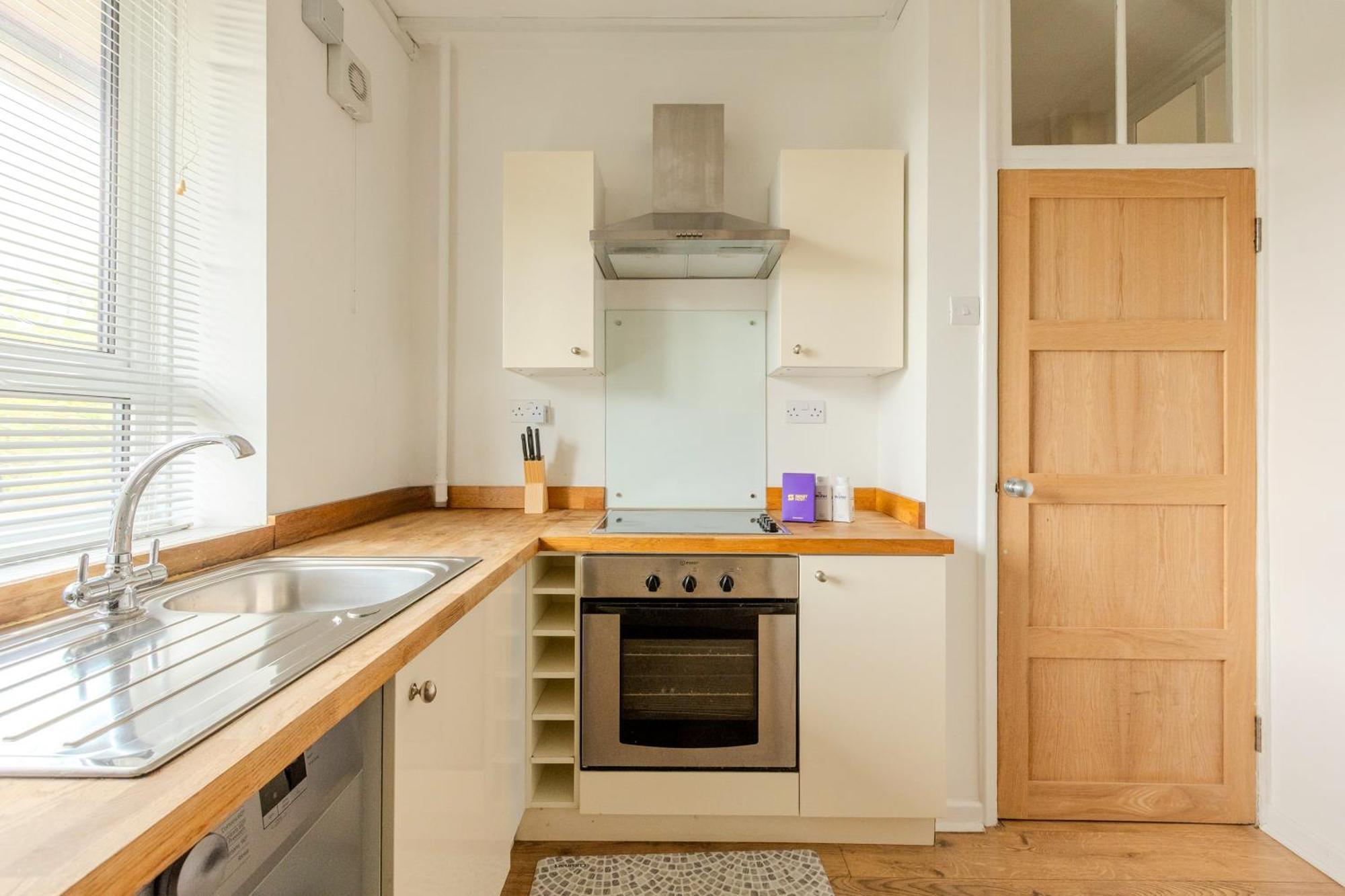 Bright Modern 1 Bedroom Flat, 5 Min To Vauxhall St Londres