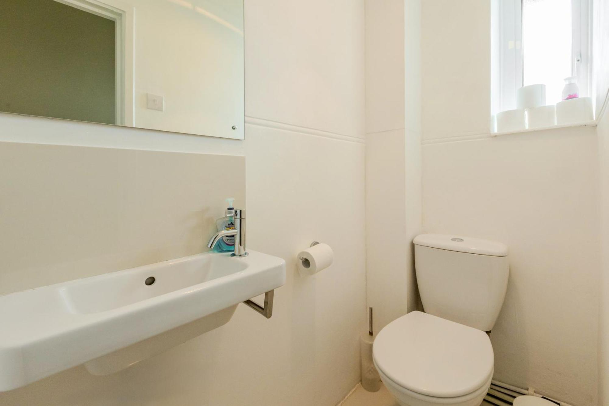 Bright Modern 1 Bedroom Flat, 5 Min To Vauxhall St *